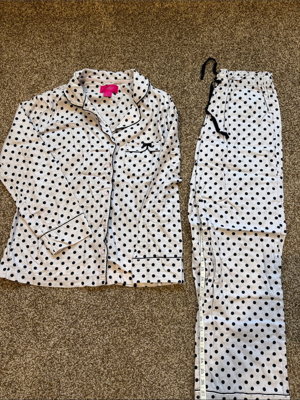 Victoria’s Secret Gray and blackPolka Dot Pajama Set with Black Trim